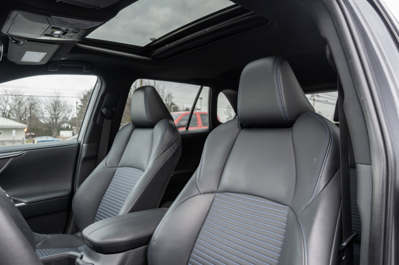 Used 2023 Toyota RAV4 XSE image 16