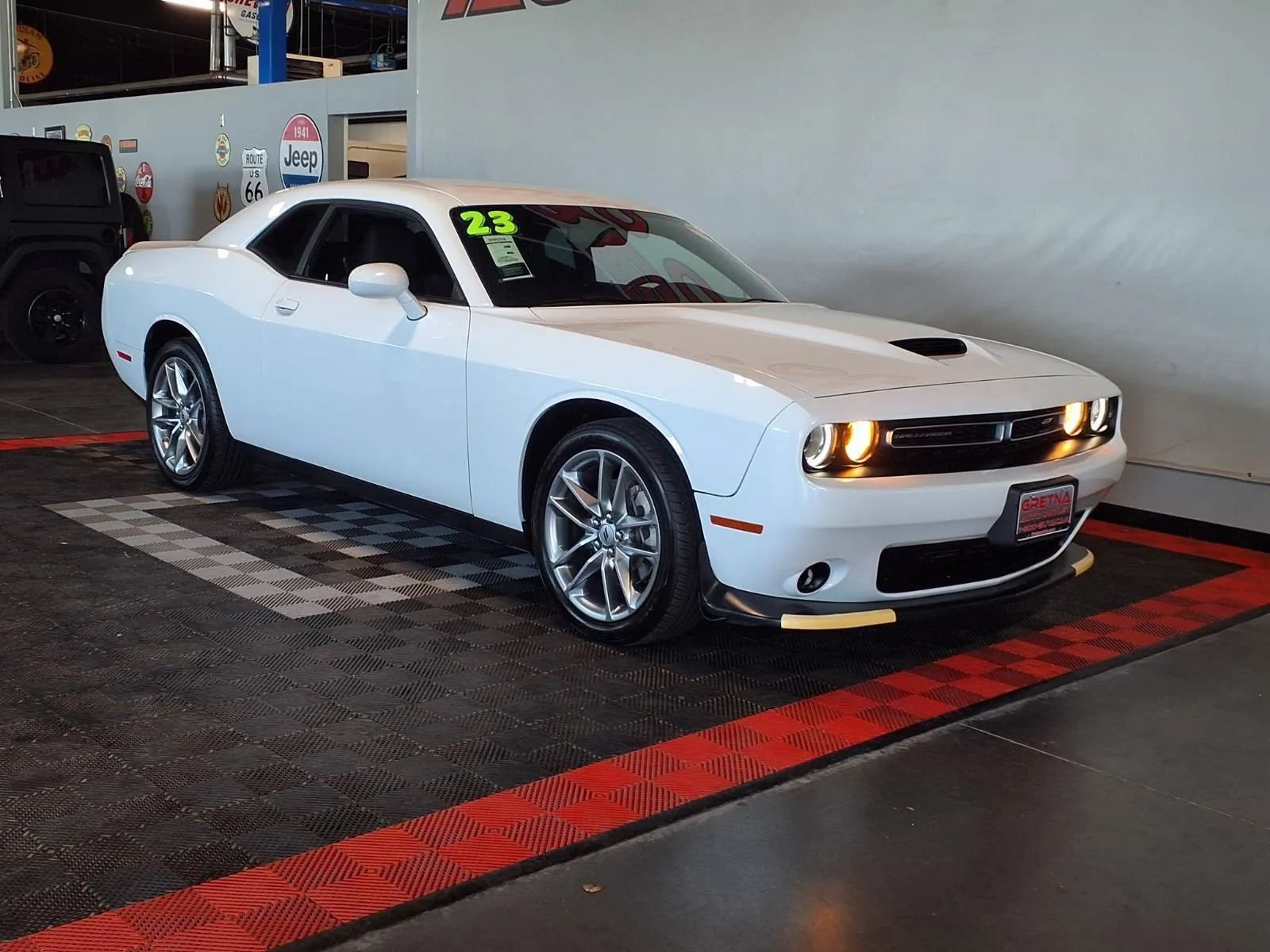 Used 2023 Dodge Challenger GT AWD/4WD image 2