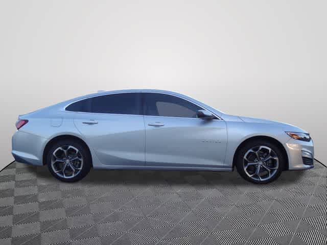 Used 2020 Chevrolet Malibu LT FWD image 4