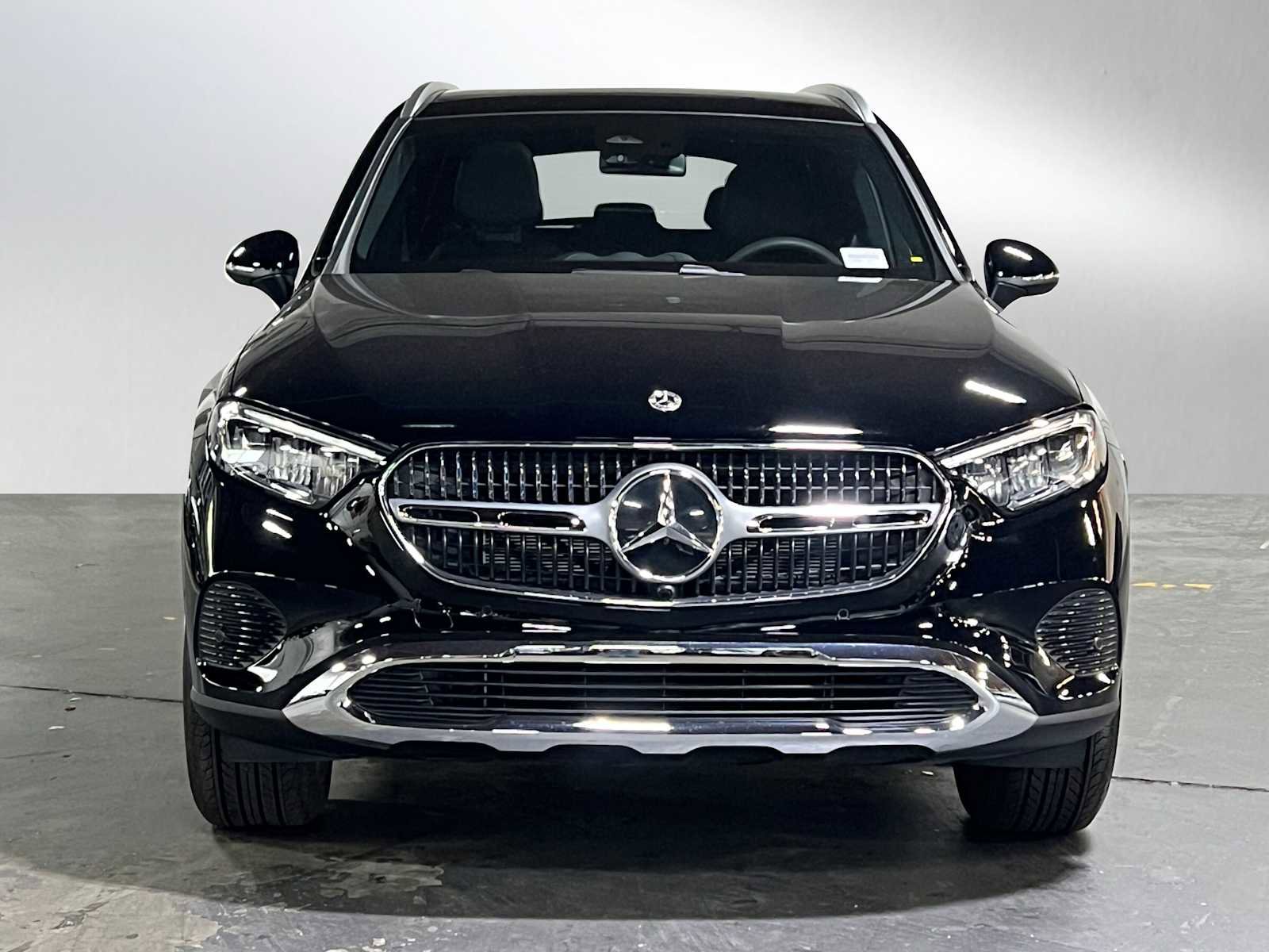 Used 2026 Mercedes-Benz GLC 300 4MATIC image 8