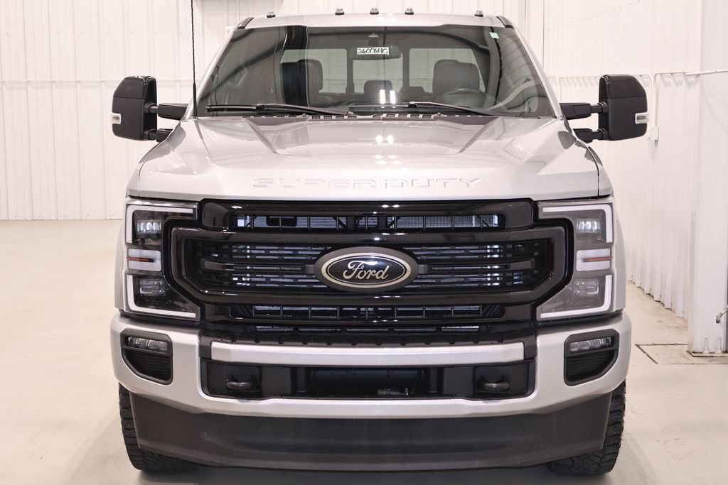 Certified 2022 Ford F250 Lariat w/ Black Appearance Package image 5