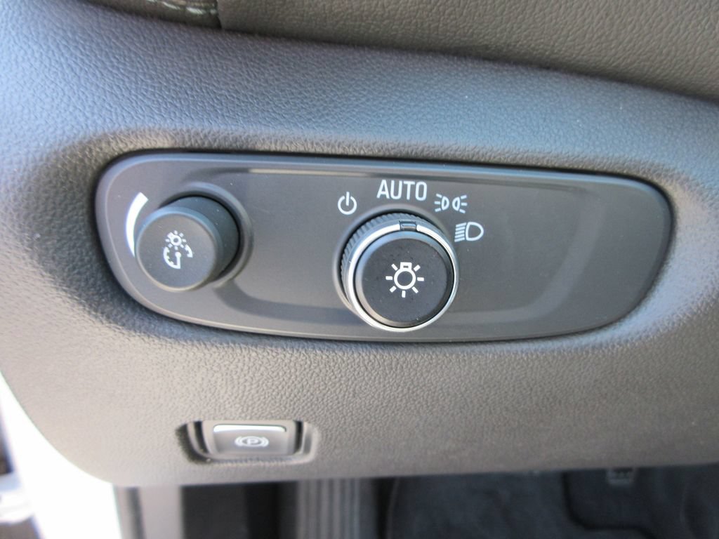 Certified 2020 Chevrolet Blazer LT AWD/4WD image 23