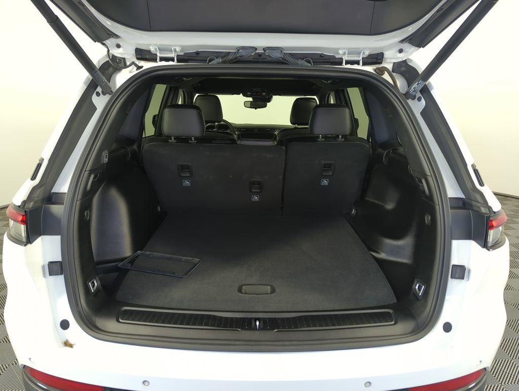 Used 2023 Jeep Grand Cherokee Altitude image 29