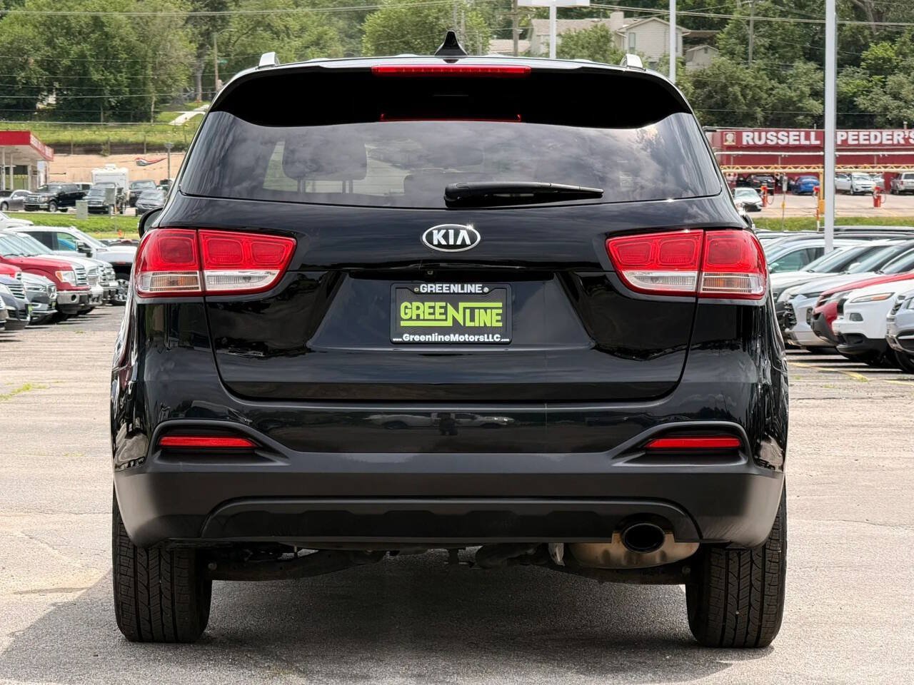 Used 2018 Kia Sorento FWD image 4