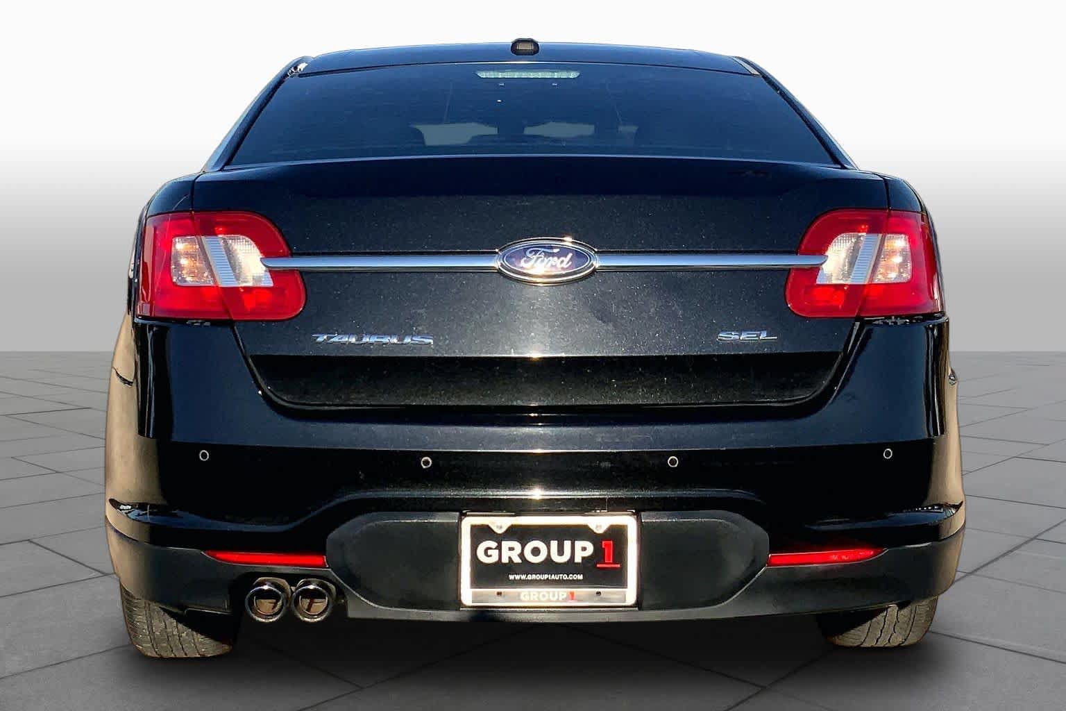 Used 2011 Ford Taurus SEL w/ 201A Rapid Spec Order Code FWD image 4