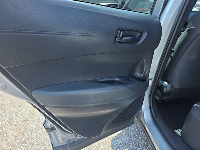 Used 2022 Toyota Corolla Cross LE AWD/4WD image 26