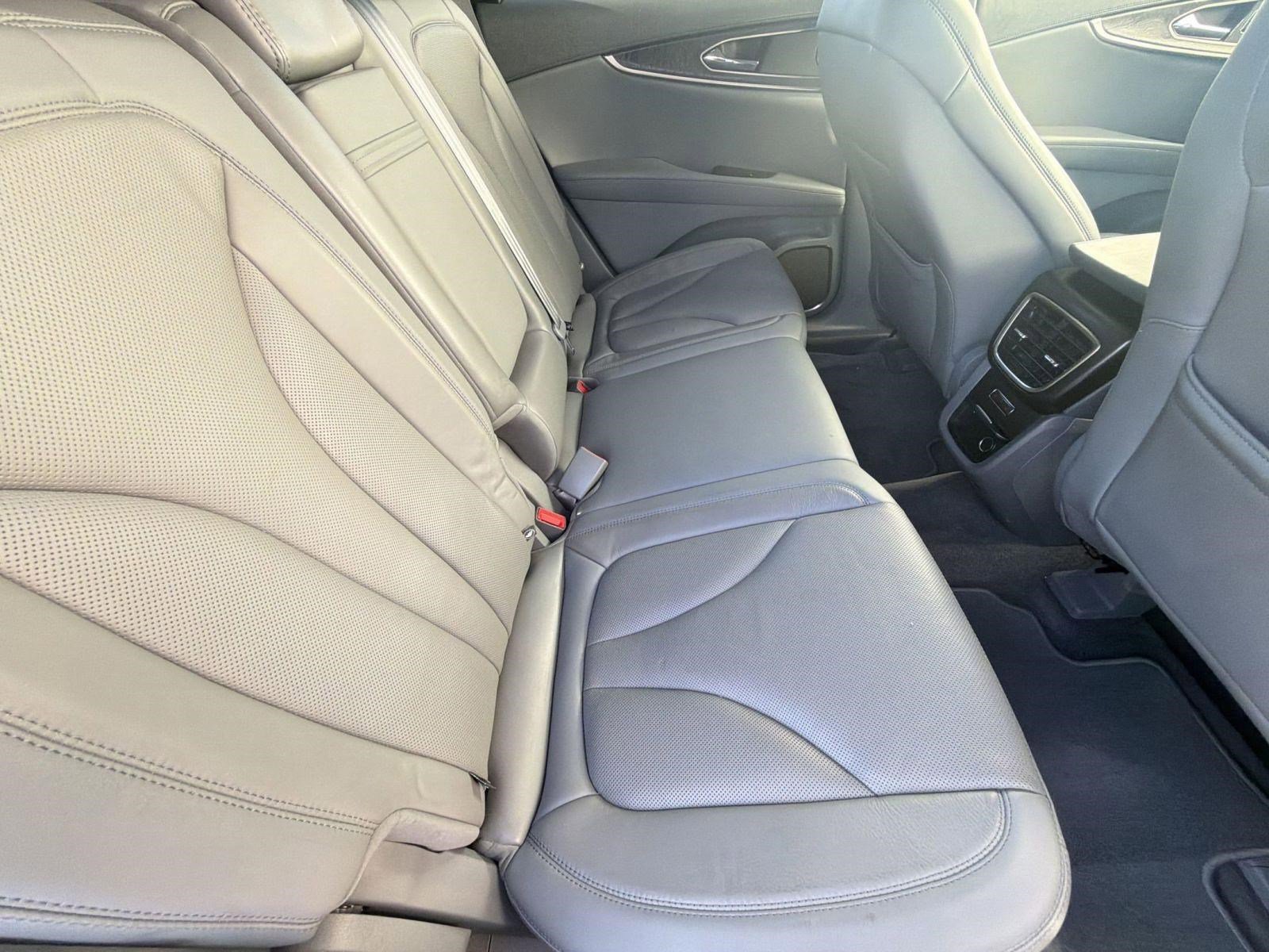 Used 2020 Lincoln Nautilus Reserve FWD image 31