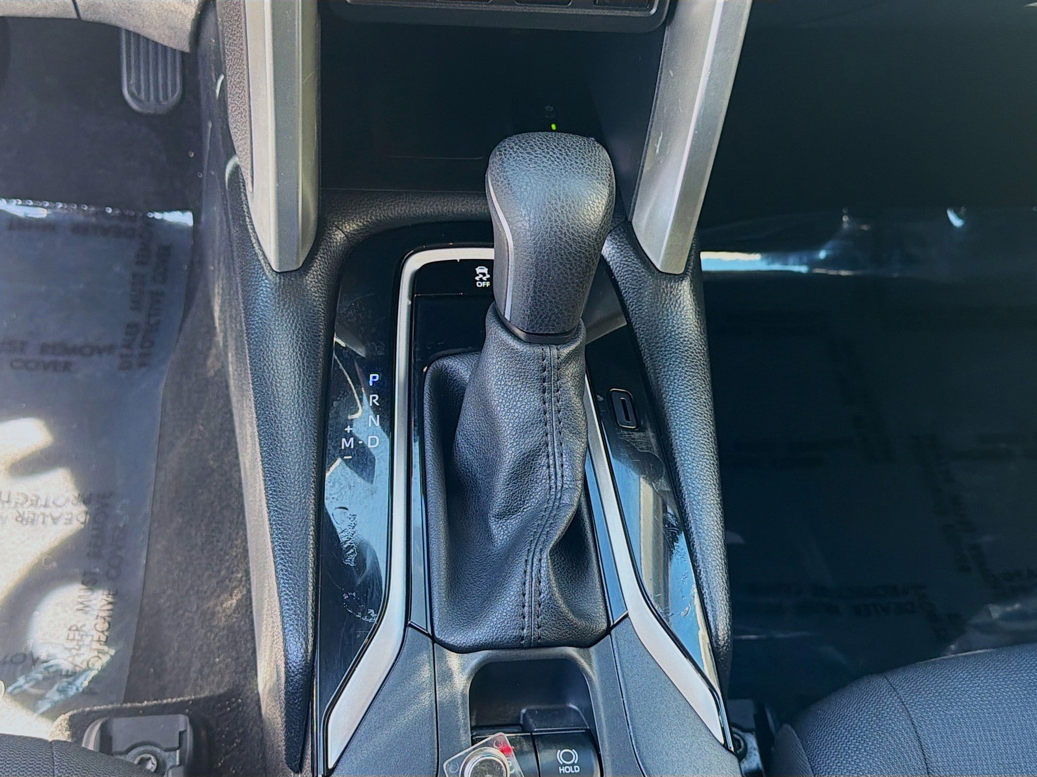 Used 2023 Toyota Corolla Cross LE FWD image 16