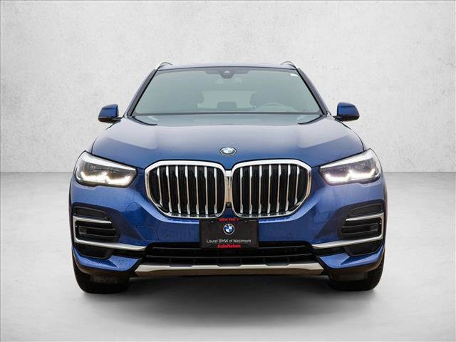 Used 2022 BMW X5 xDrive40i w/ Premium Package video 2