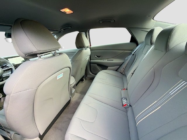 Certified 2026 Hyundai Elantra Sport FWD image 24