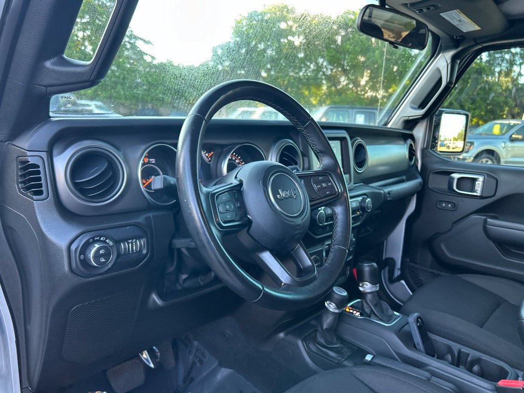 Used 2022 Jeep Gladiator Sport AWD/4WD image 11