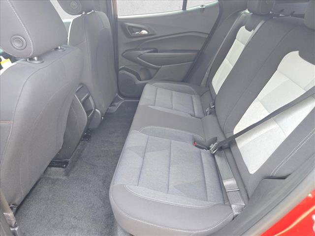 Used 2024 Chevrolet Trax RS w/ Driver Confidence Package FWD image 19