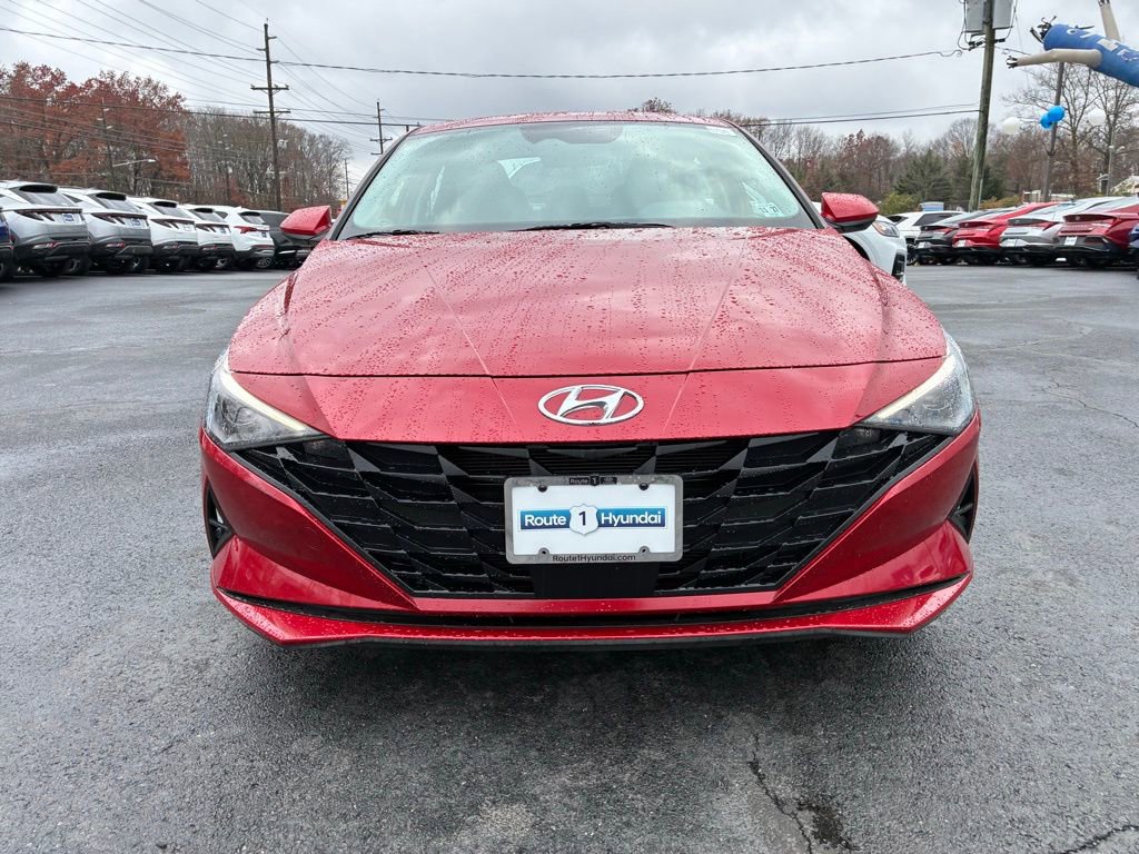 Used 2023 Hyundai Elantra SEL w/ Convenience Package image 2