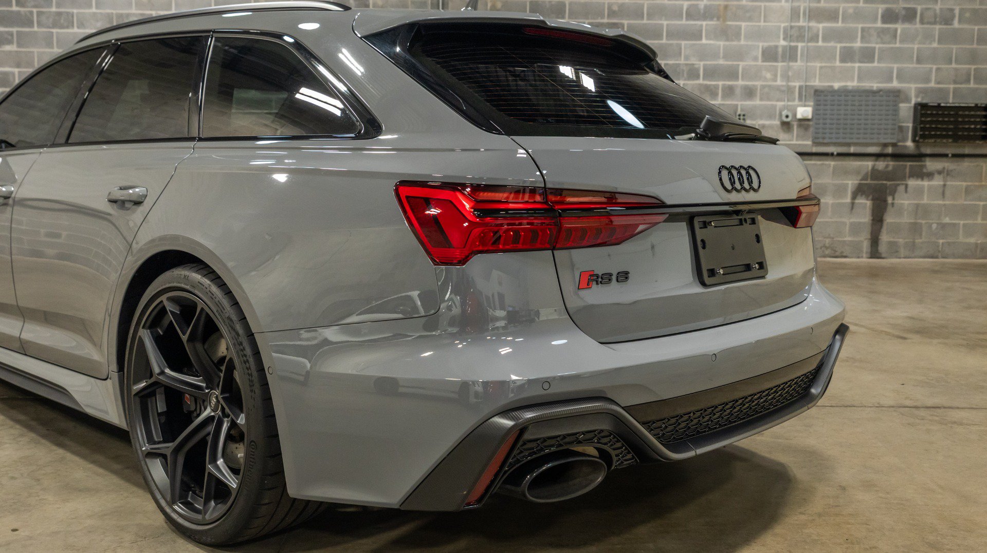 Used 2024 Audi RS 6 performance AWD/4WD image 22
