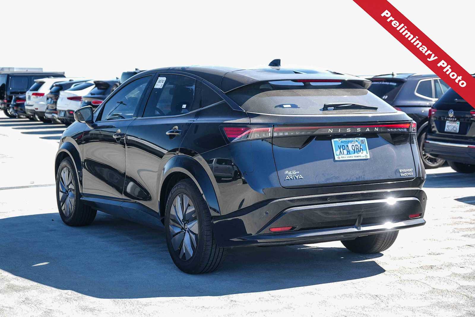 Used 2024 Nissan Ariya AWD image 8