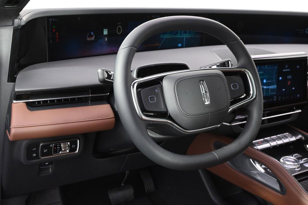New 2026 Lincoln Nautilus Reserve AWD/4WD image 11