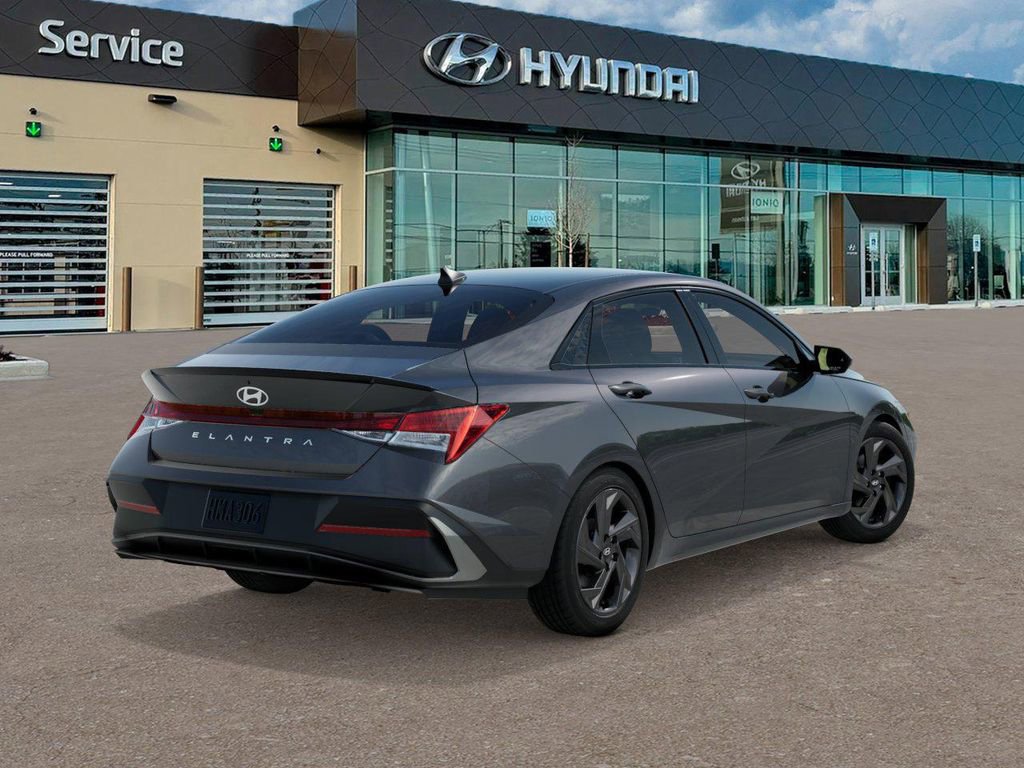 New 2026 Hyundai Elantra Sport image 4
