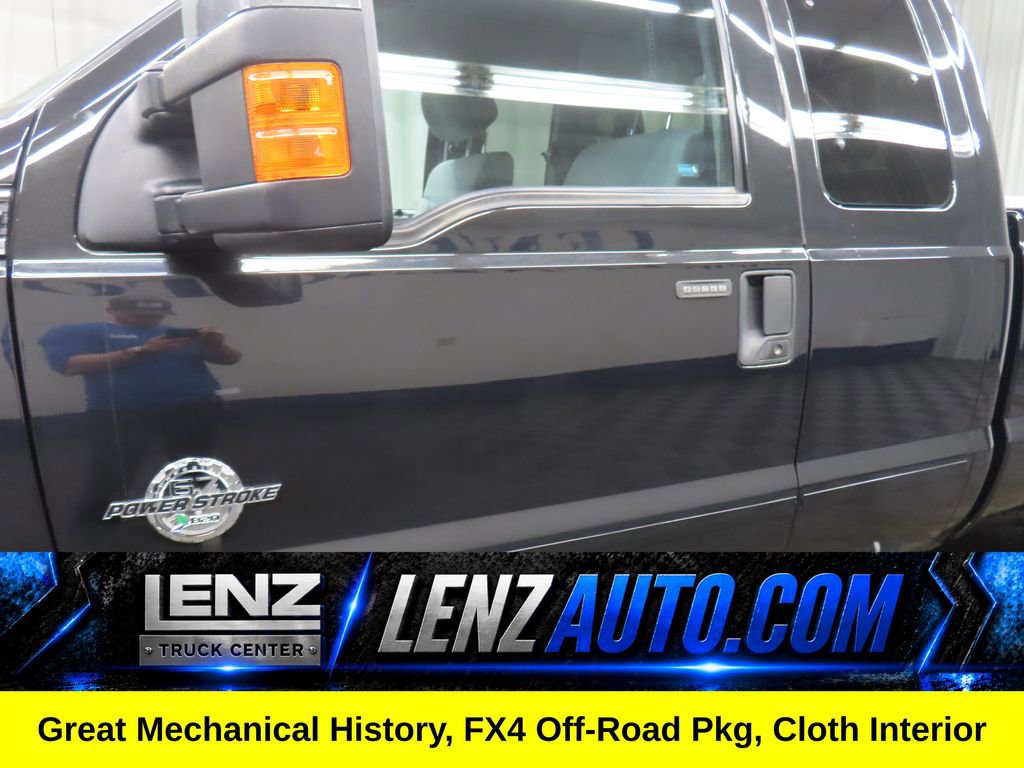Used 2015 Ford F250 XLT w/ XLT Premium Package AWD/4WD image 32