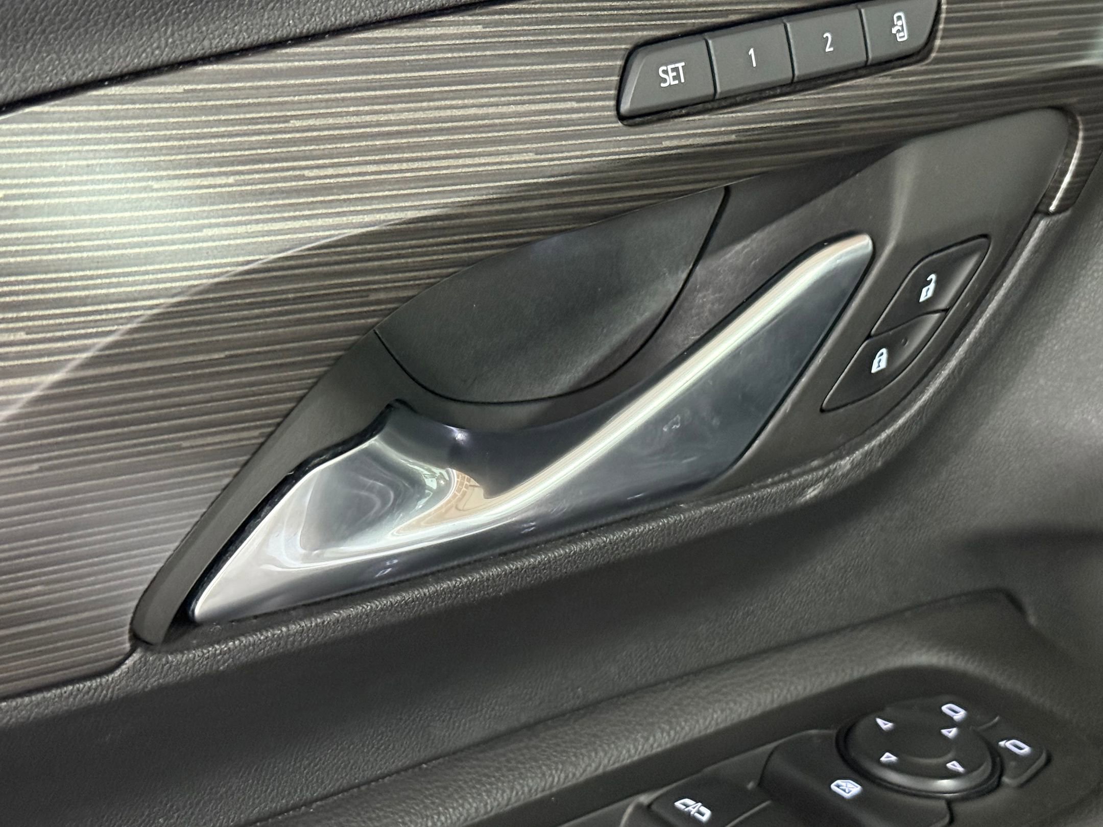 Used 2022 GMC Terrain SLT image 20