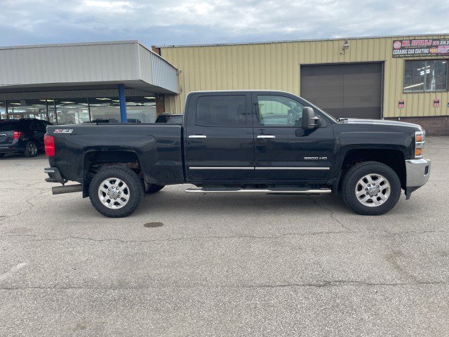 Used 2015 Chevrolet Silverado 3500 LTZ w/ Duramax Plus Package image 4