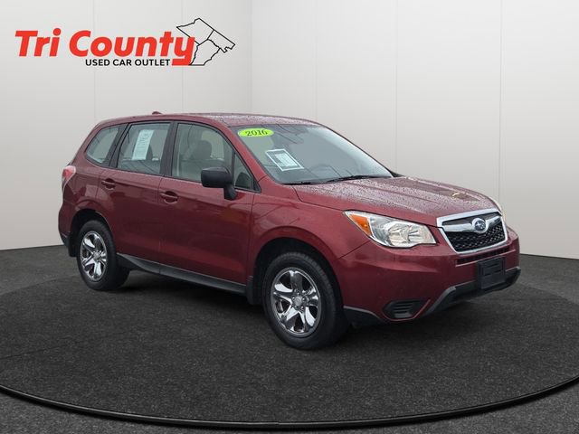 Used 2016 Subaru Forester 2.5i AWD/4WD image 1