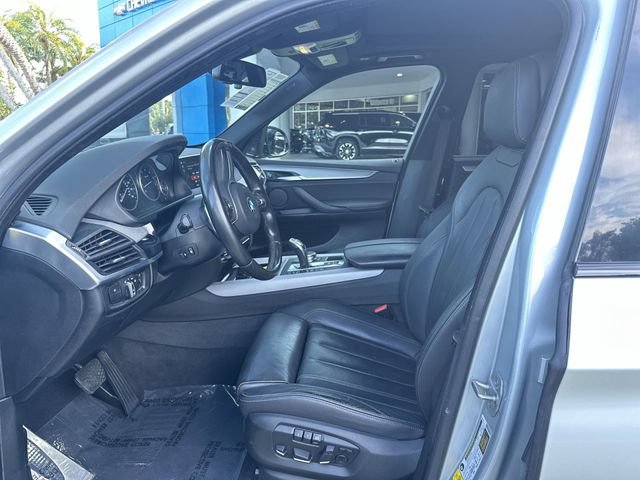 Used 2018 BMW X5 xDrive50i AWD/4WD image 30