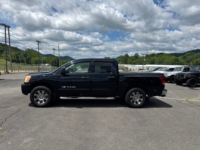 Used 2012 Nissan Titan SV w/ SV Premium Utility Pkg RWD image 5