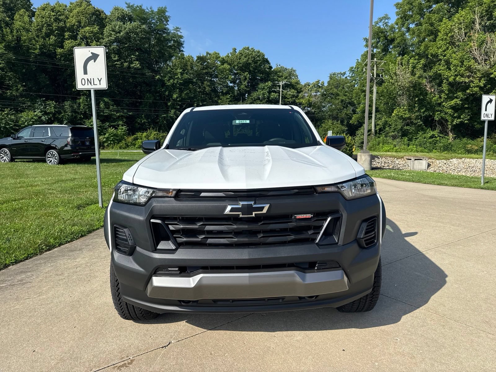 New 2026 Chevrolet Colorado Trail Boss AWD/4WD image 2