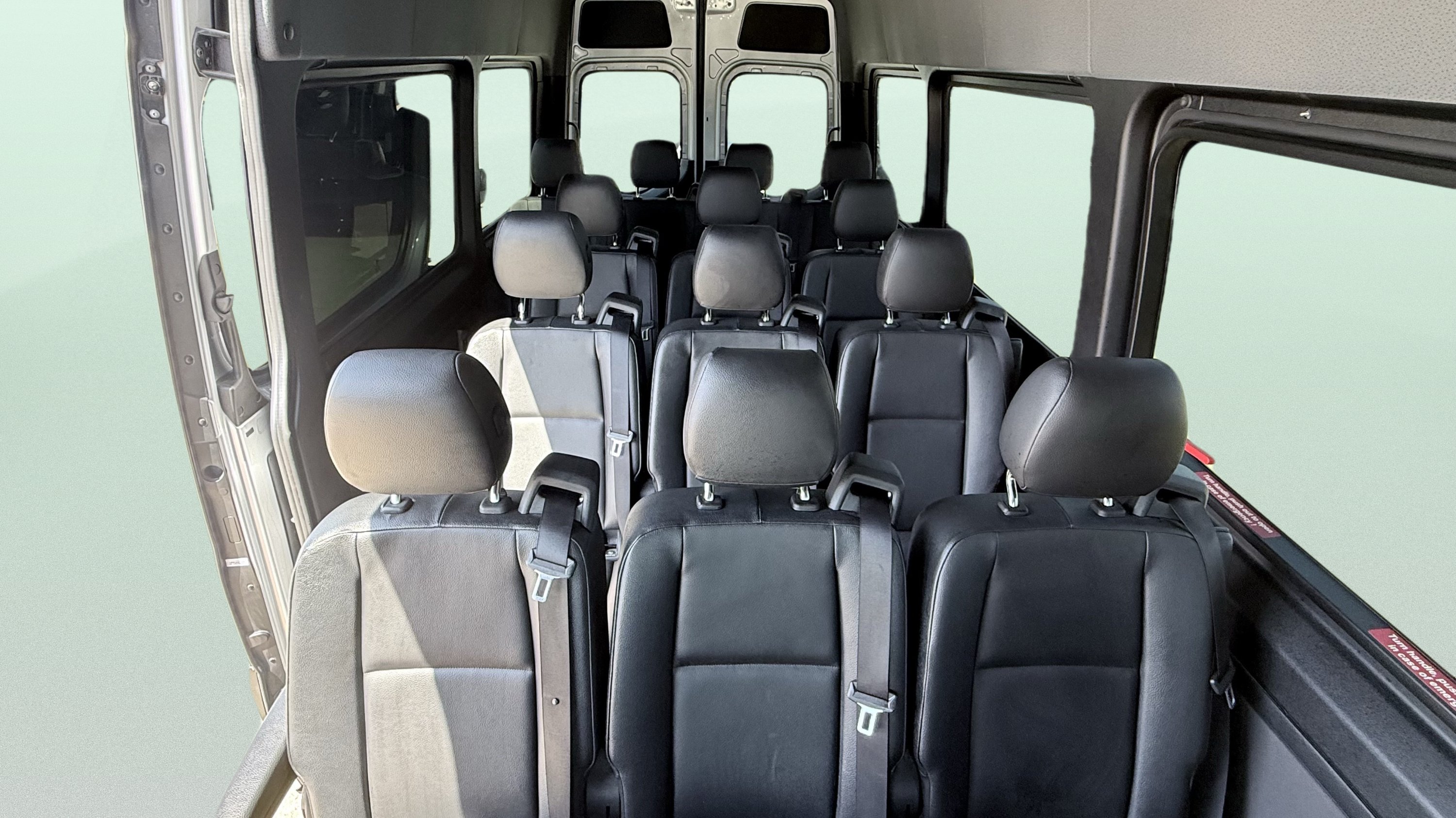 Used 2024 Mercedes-Benz Sprinter 2500 image 38