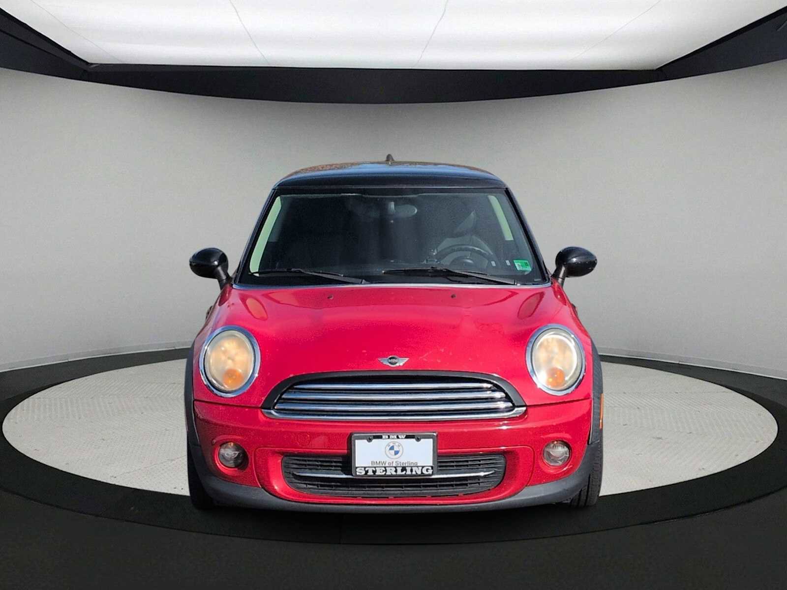 Used 2011 MINI Cooper Hardtop image 3