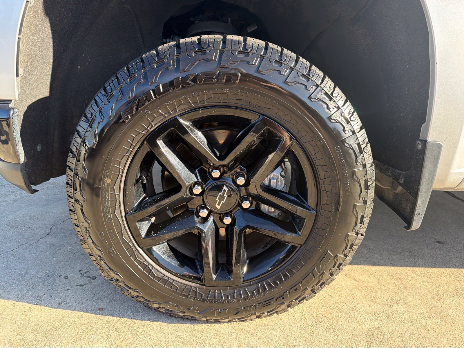 Used 2021 Chevrolet Silverado 1500 LT Trail Boss w/ Bed Protection Package AWD/4WD image 7