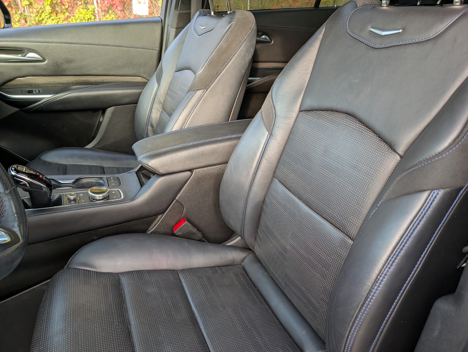 Used 2024 Cadillac XT4 Sport AWD/4WD image 24