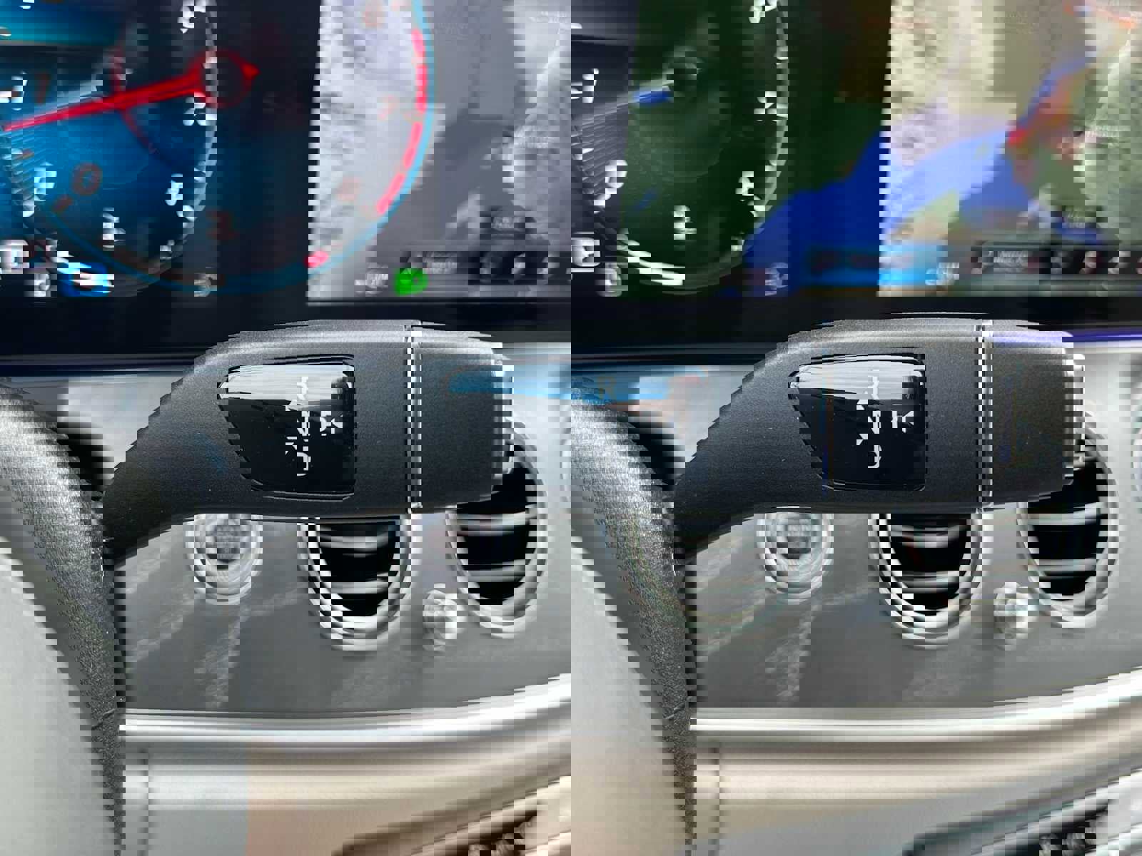 Used 2023 Mercedes-Benz E 350 4MATIC Sedan image 36