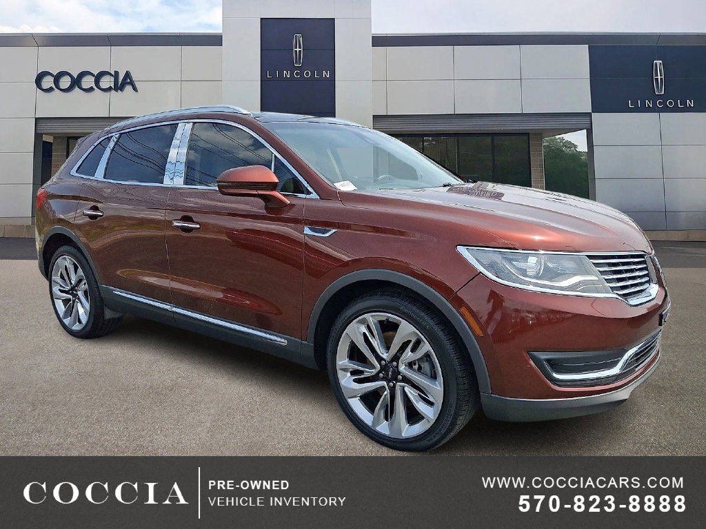 Used 2016 Lincoln MKX Reserve w/ Climate Package AWD/4WD image 3