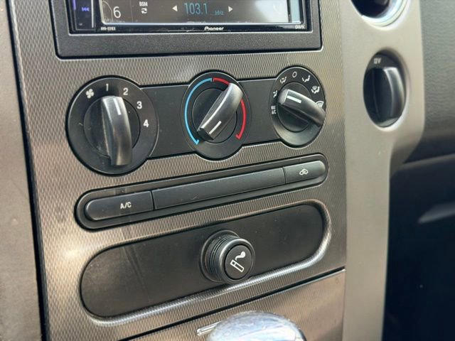 Used 2006 Ford F150 XLT AWD/4WD image 11