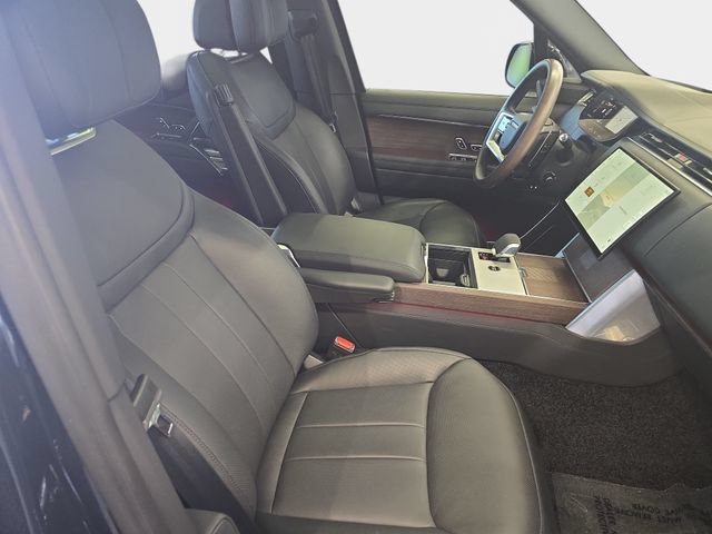 Certified 2025 Land Rover Range Rover Long Wheelbase Autobiography AWD/4WD image 12