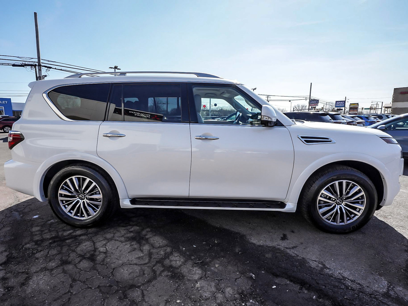 Used 2024 Nissan Armada SL w/ Cargo Package image 56