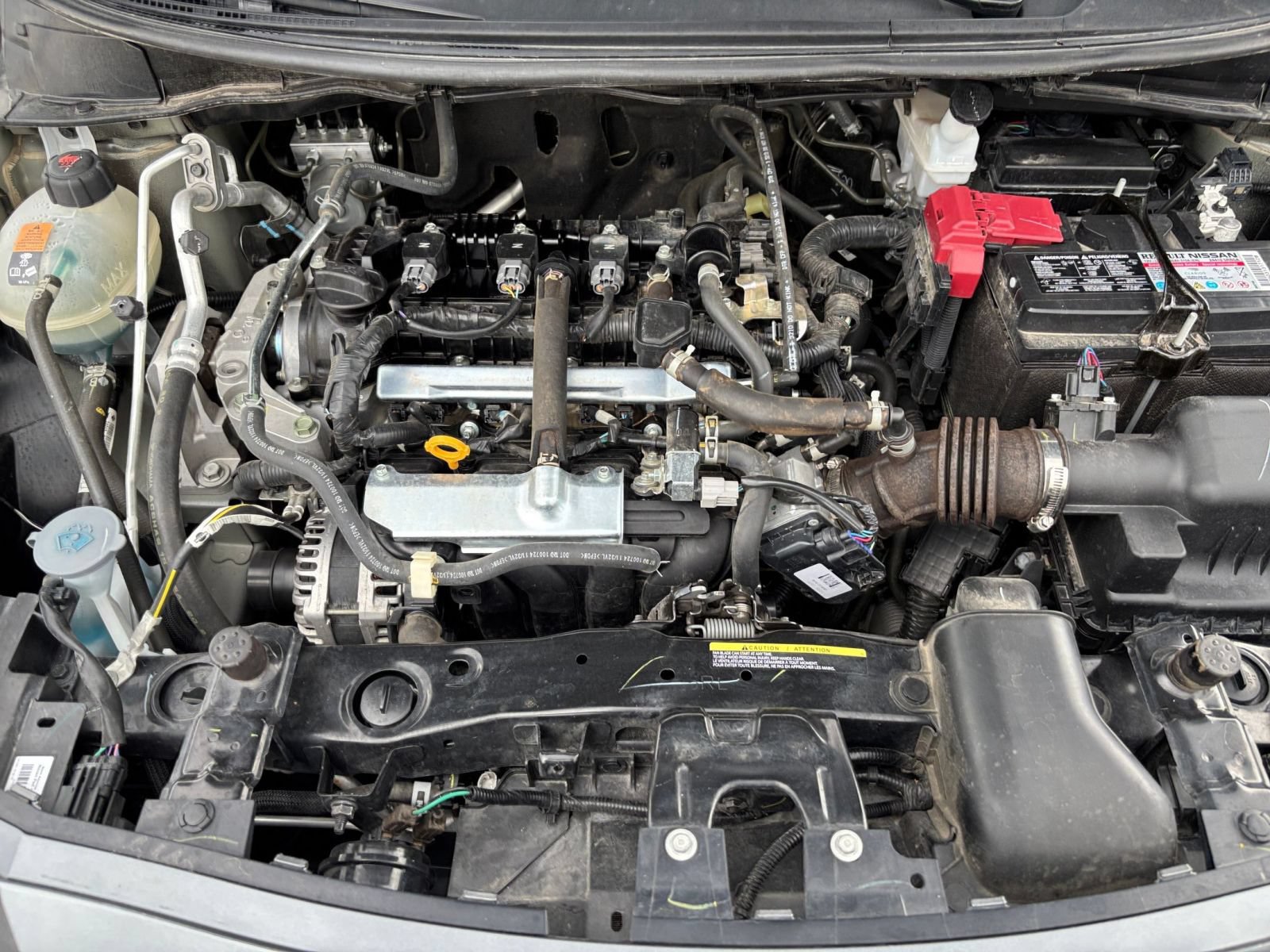 Used 2025 Nissan Versa SV FWD image 29