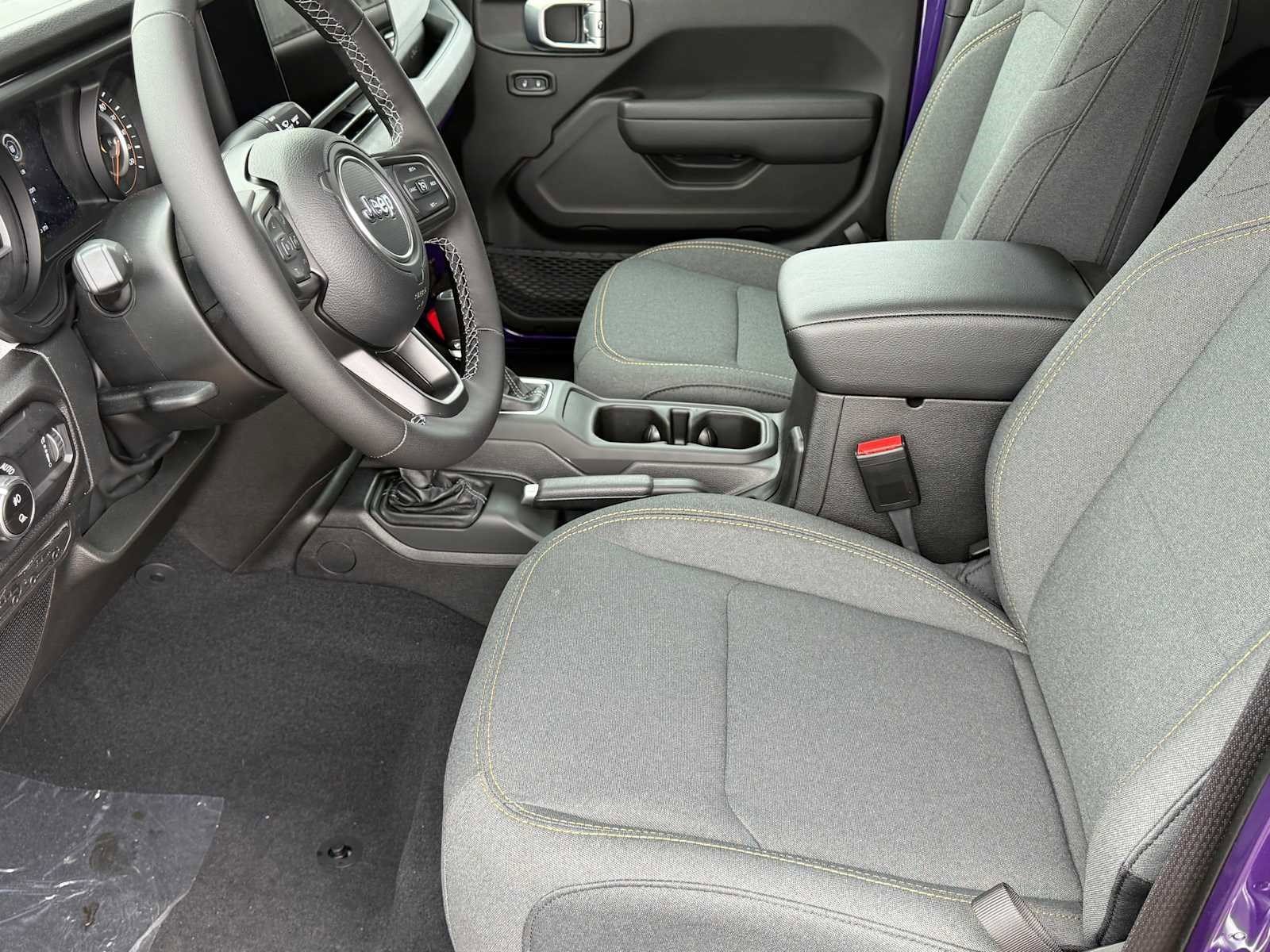 New 2026 Jeep Gladiator Sport AWD/4WD image 8