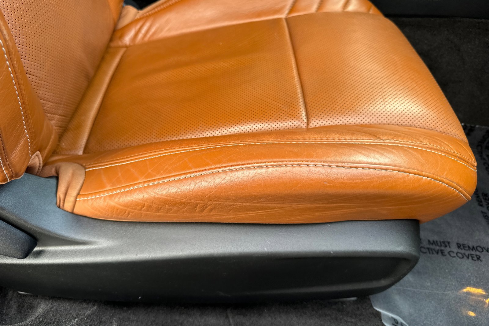 Used 2015 Dodge Challenger SRT Hellcat image 22