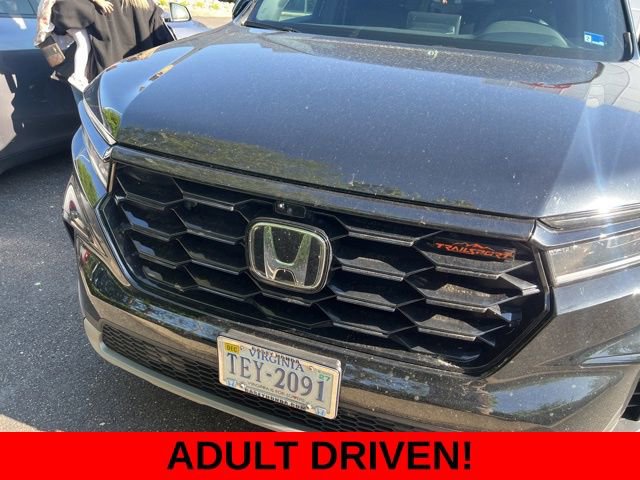 Used 2025 Honda Pilot TrailSport image 3