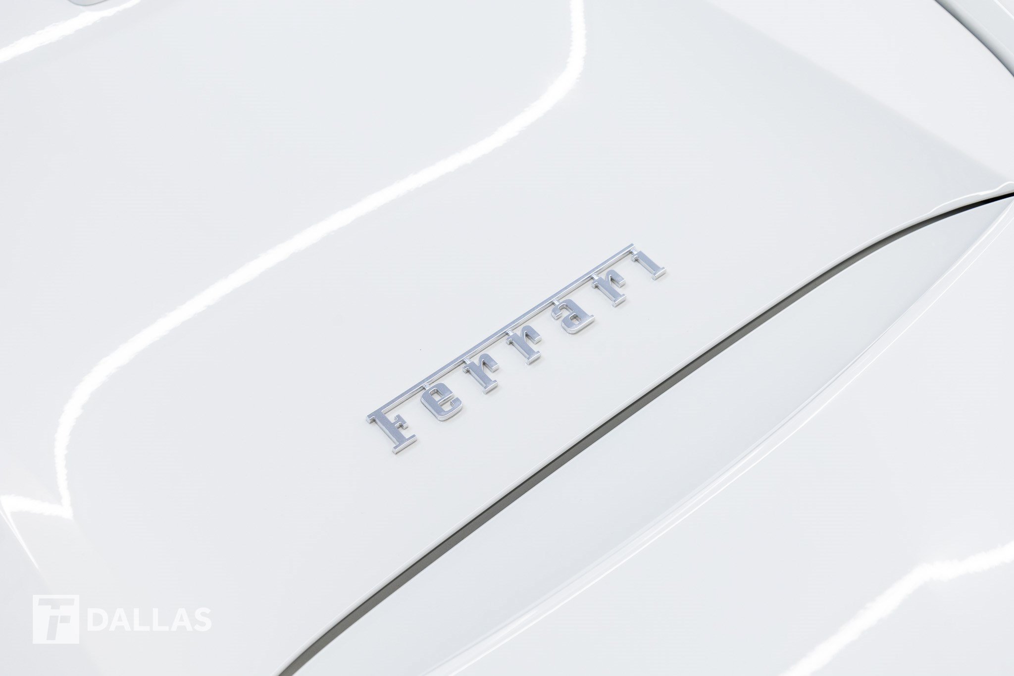 Used 2018 Ferrari 488 Spider RWD image 8