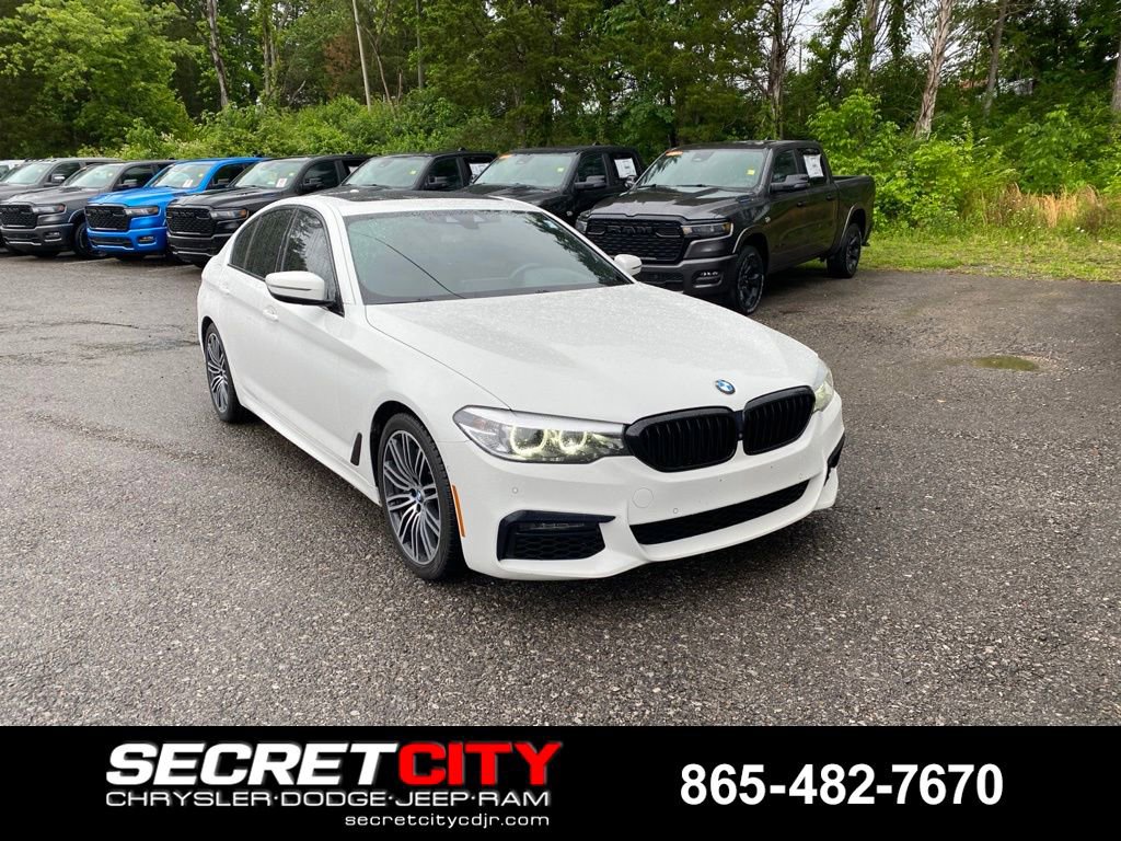 Used 2020 BMW 540i xDrive w/ M Sport Package AWD/4WD image 3