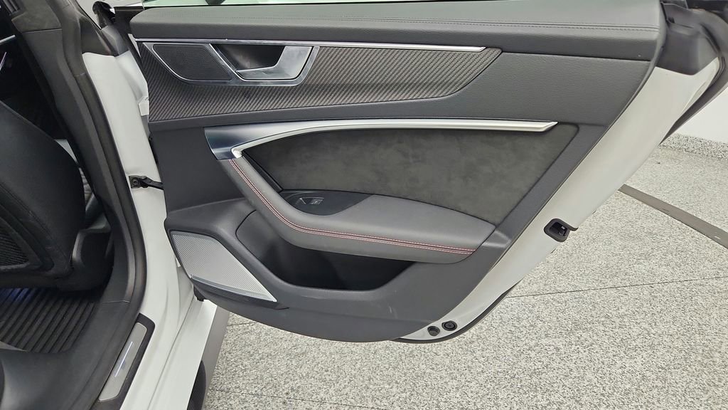 Used 2021 Audi RS 7 Sportback w/ Carbon Optic Package image 44