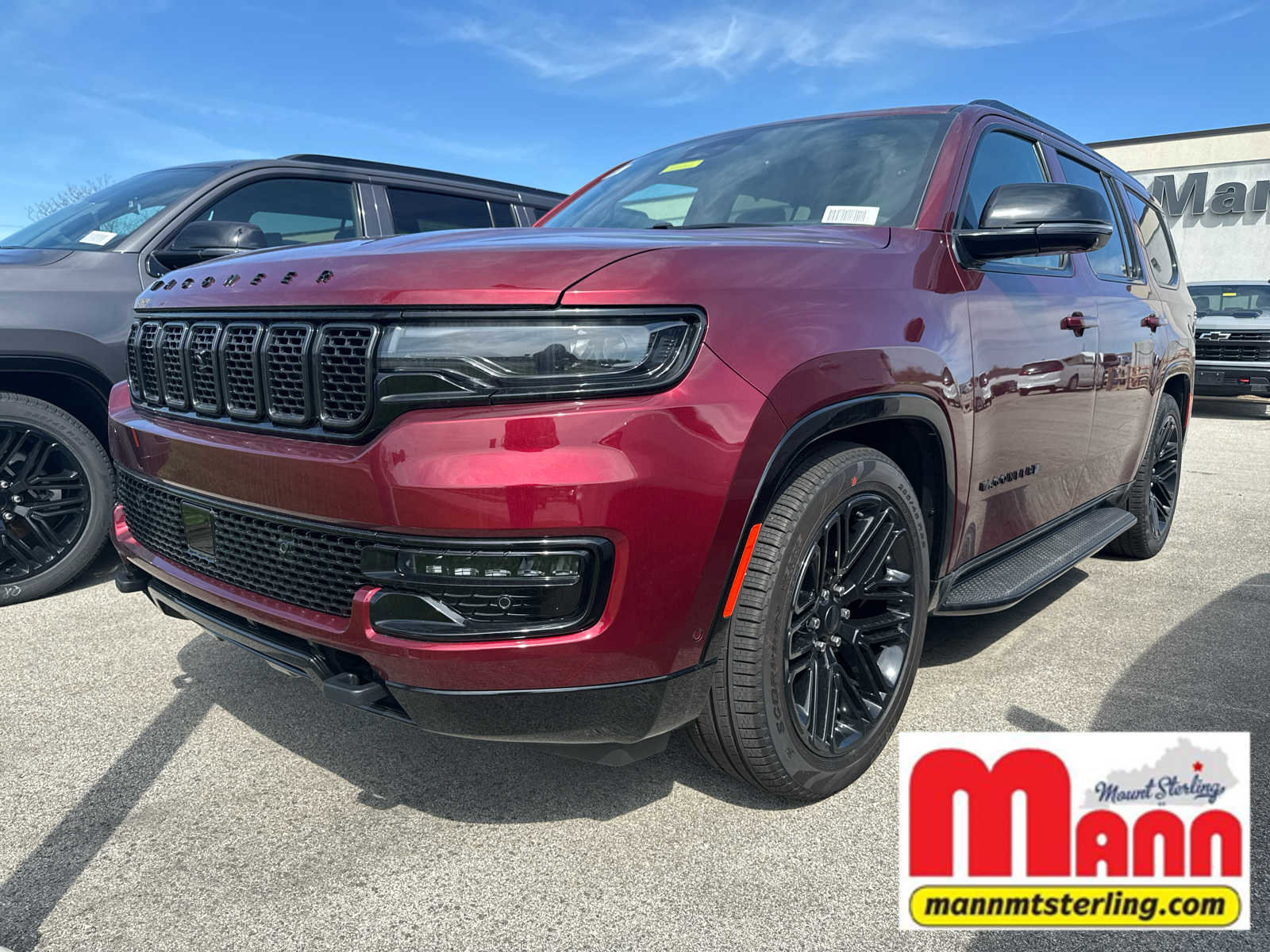 New 2025 Jeep Wagoneer Series II w/ Convenience Group I