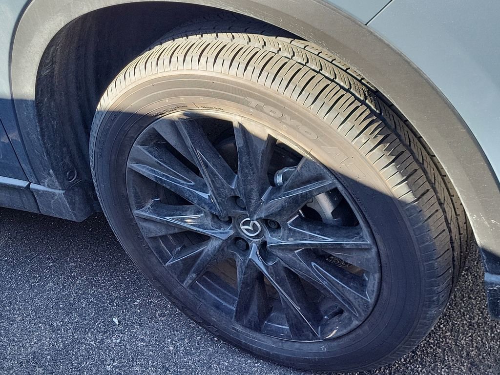 Used 2025 MAZDA CX-5 Carbon Edition image 9