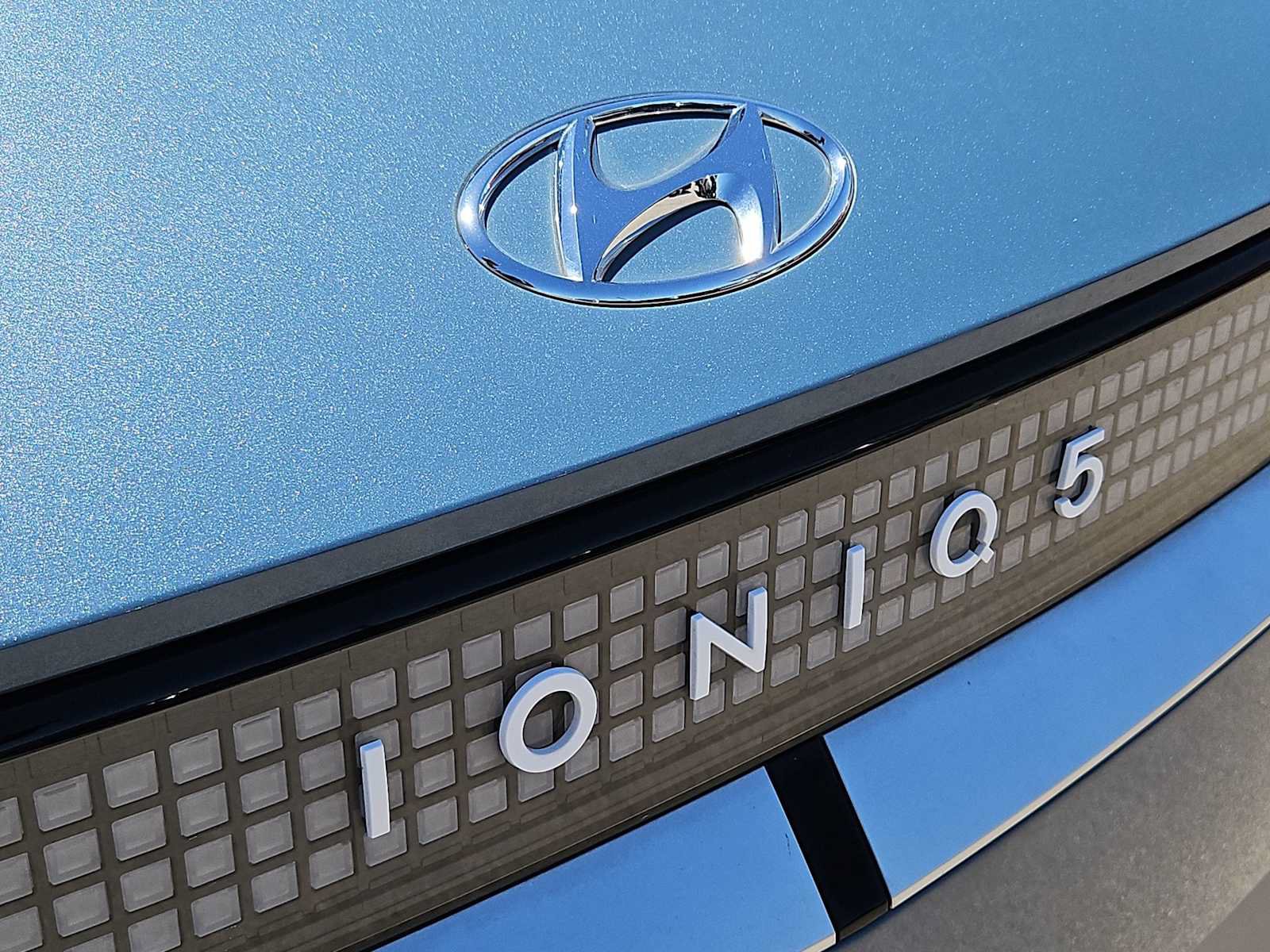 Certified 2024 Hyundai Ioniq 5 Limited RWD image 12