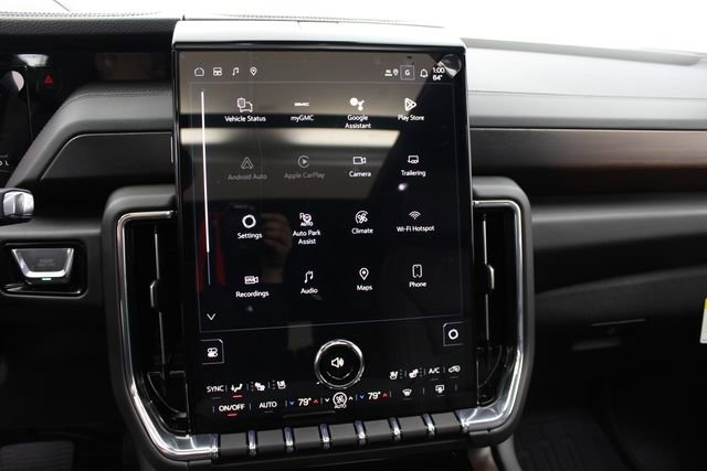 New 2026 GMC Yukon Denali w/ Advanced Technology Package AWD/4WD image 21