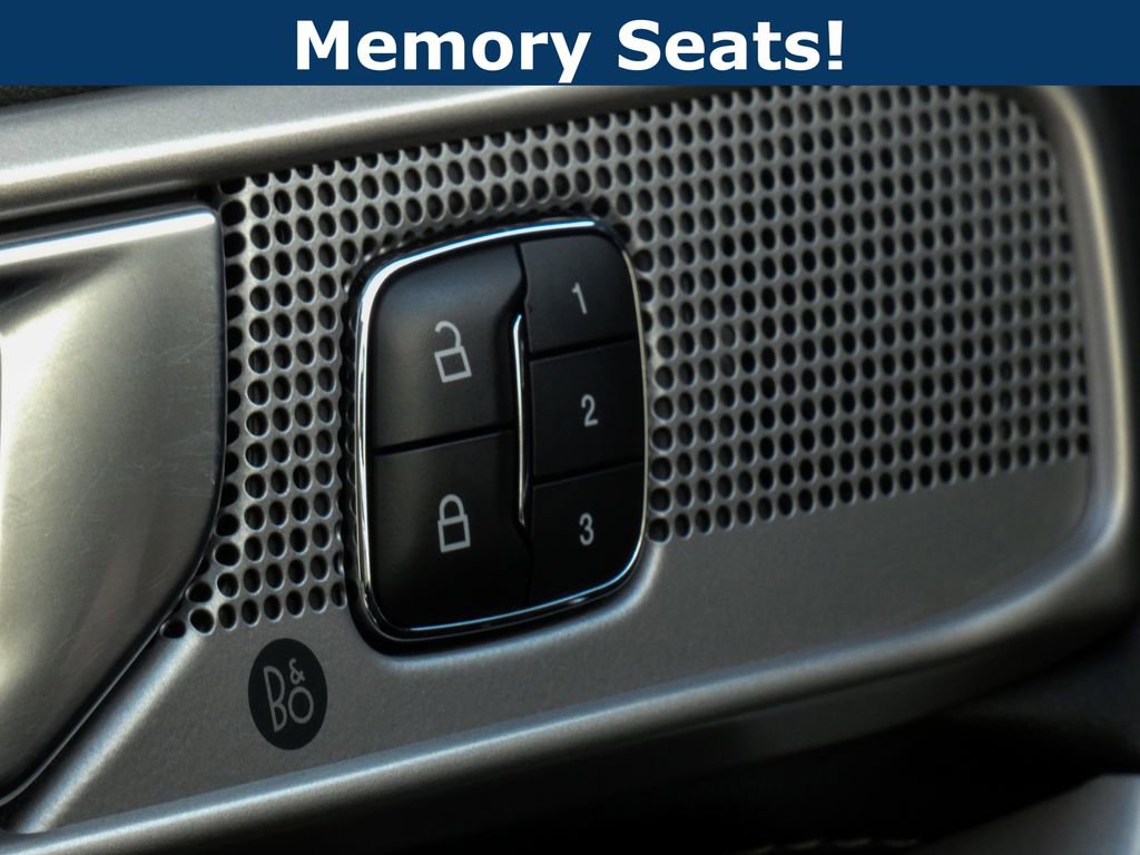 Used 2023 Ford Explorer Limited w/ Equipment Group 301A image 11