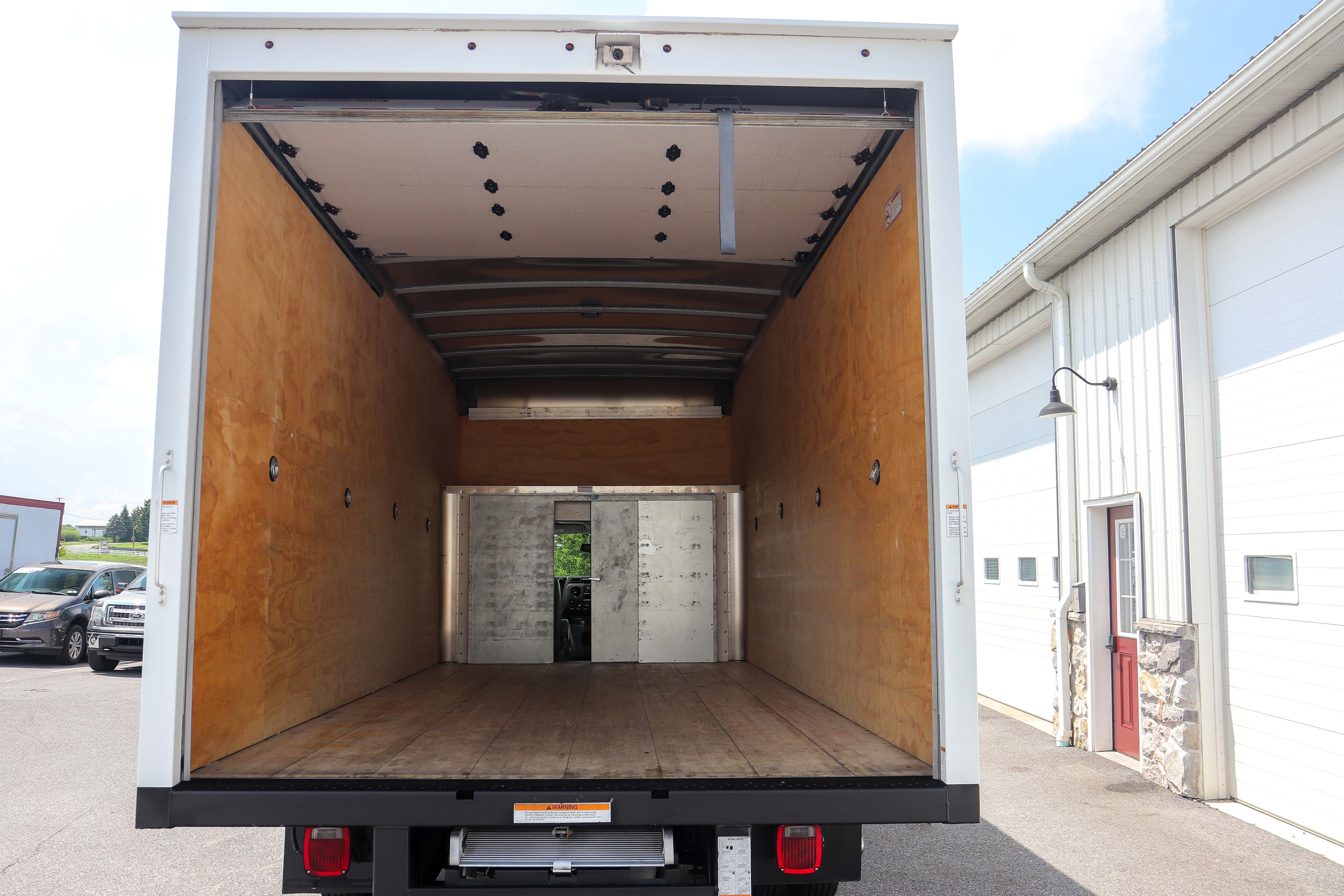 Used 2024 Ford E-450 and Econoline 450 Super Duty w/ Driver's Safety Package RWD image 9